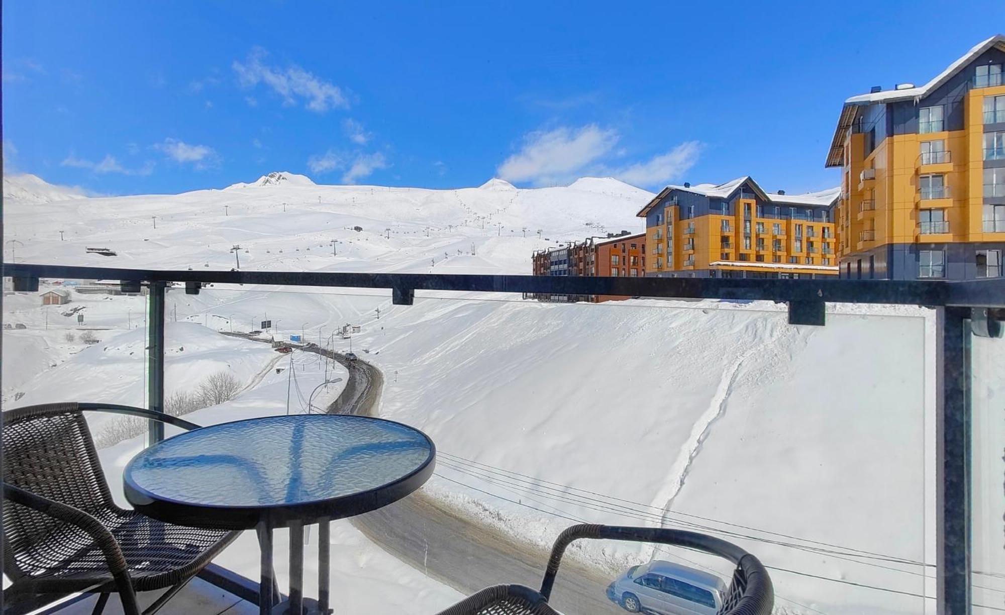 Gvc New Gudauri Twins 413 Mountain View Apartment Luaran gambar